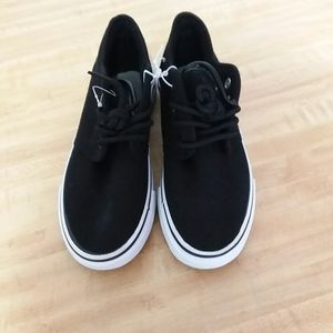 Girls black sneakers us sports size 4